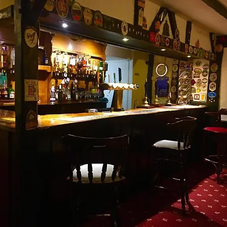 Kemp & Pods At Colliford Tavern *